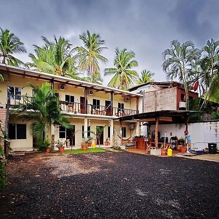 Dylan'S Surf Inn La Libertad Εξωτερικό φωτογραφία